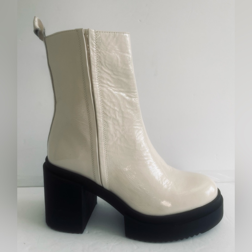 Steve Madden $140 Sawyer Patent Leather Block Heel Platform Boots Size 9.5US NEW - Picture 8 of 13